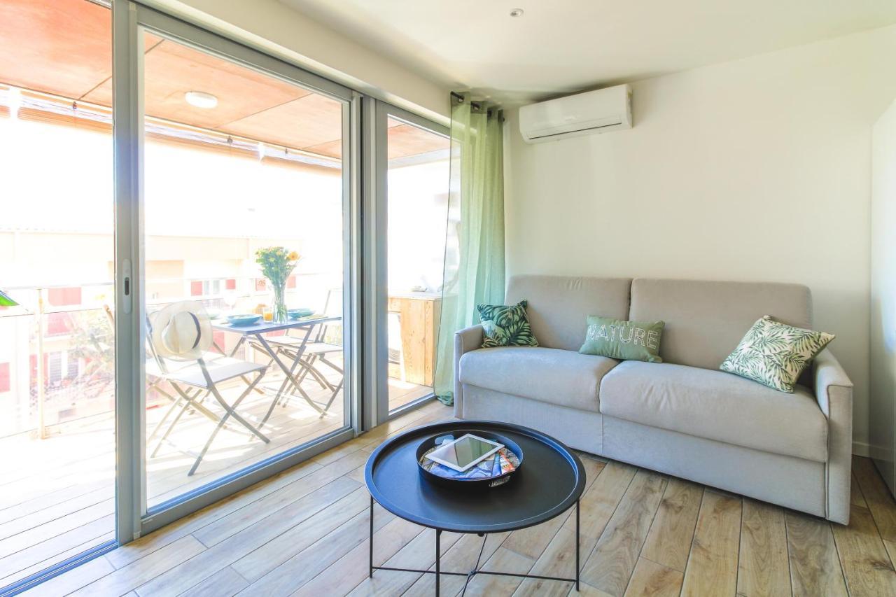 Select'Sohome - Appartement Renove Au Coeur Du Centre-Ville Du Lavandou - A Proximite Des Plages Et Commerces - Gaia ル・ラヴァンドゥー エクステリア 写真